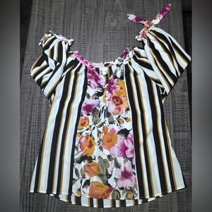 Fig and Flower Multicolor Floral Blouse